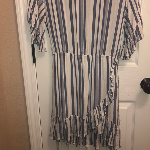 Striped summer dress - Picture 4 of 4